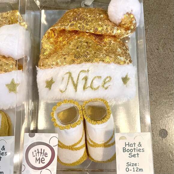 Christmas Santa hat sock Gold Nice twins infants size 0-12 Mo New Box Gift sets - Picture 3 of 5